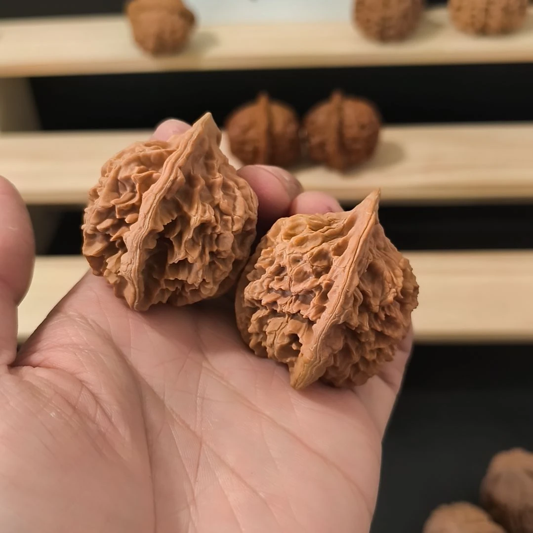 文玩核桃吊坠45帝王