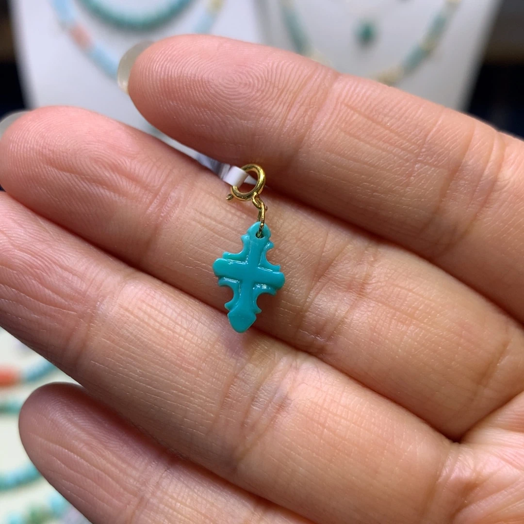 绿松石18K金镶嵌挂件