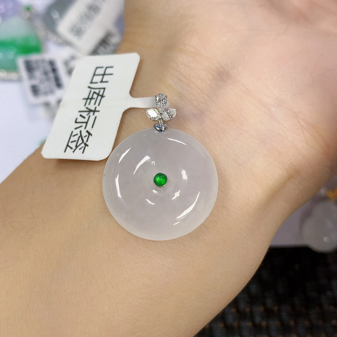 翡翠18K金镶嵌颈饰天然翡翠a货 百元以上9米证书费自理