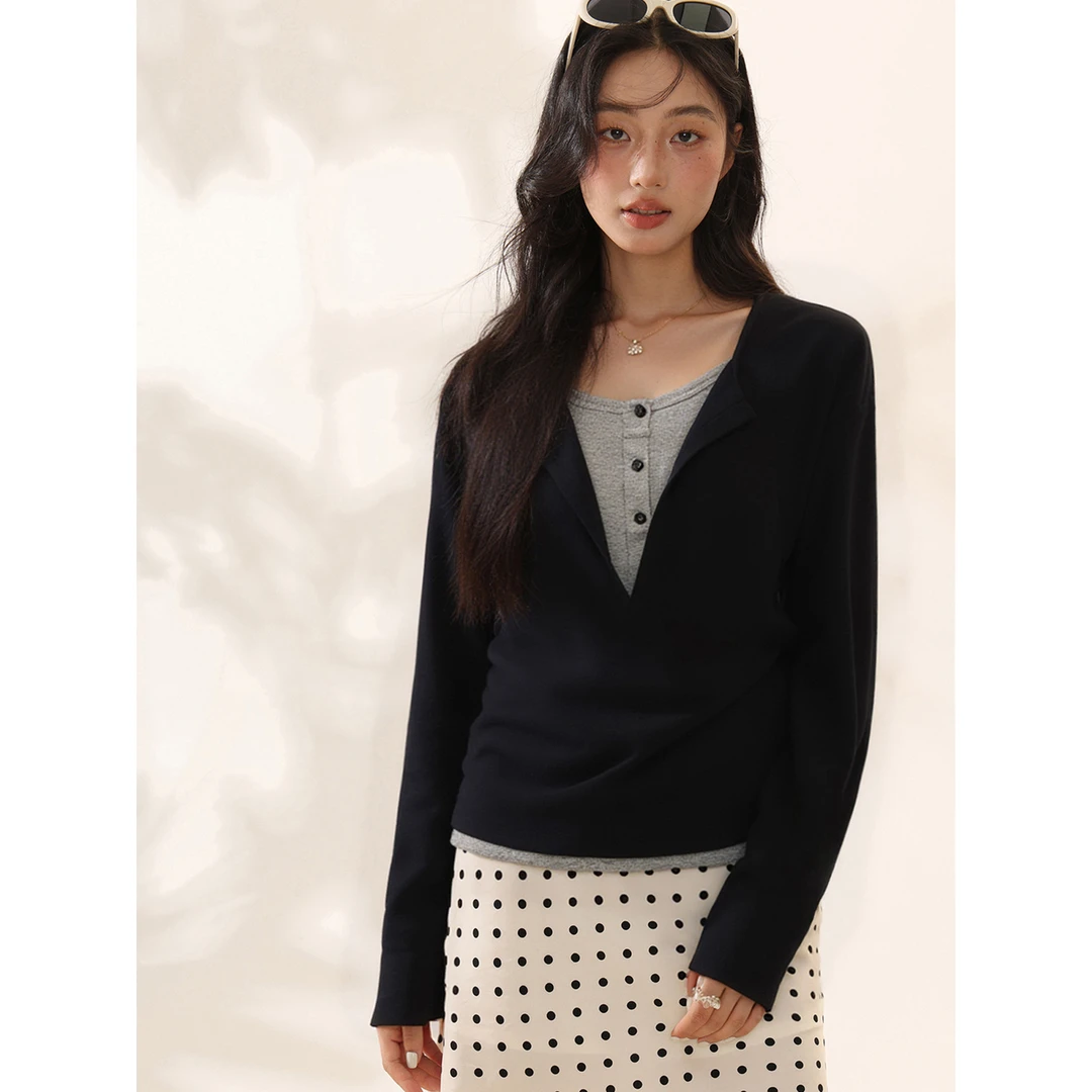 设计感撞色假两件圆领长袖T恤女早秋季宽松显瘦上衣女