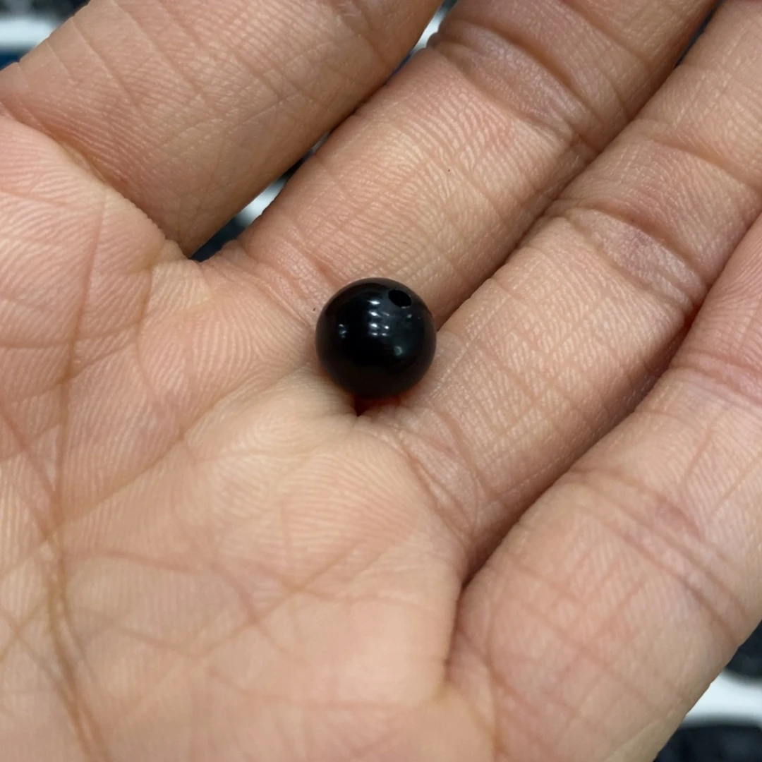 兜***糖蛇纹石玉未镶嵌吊坠