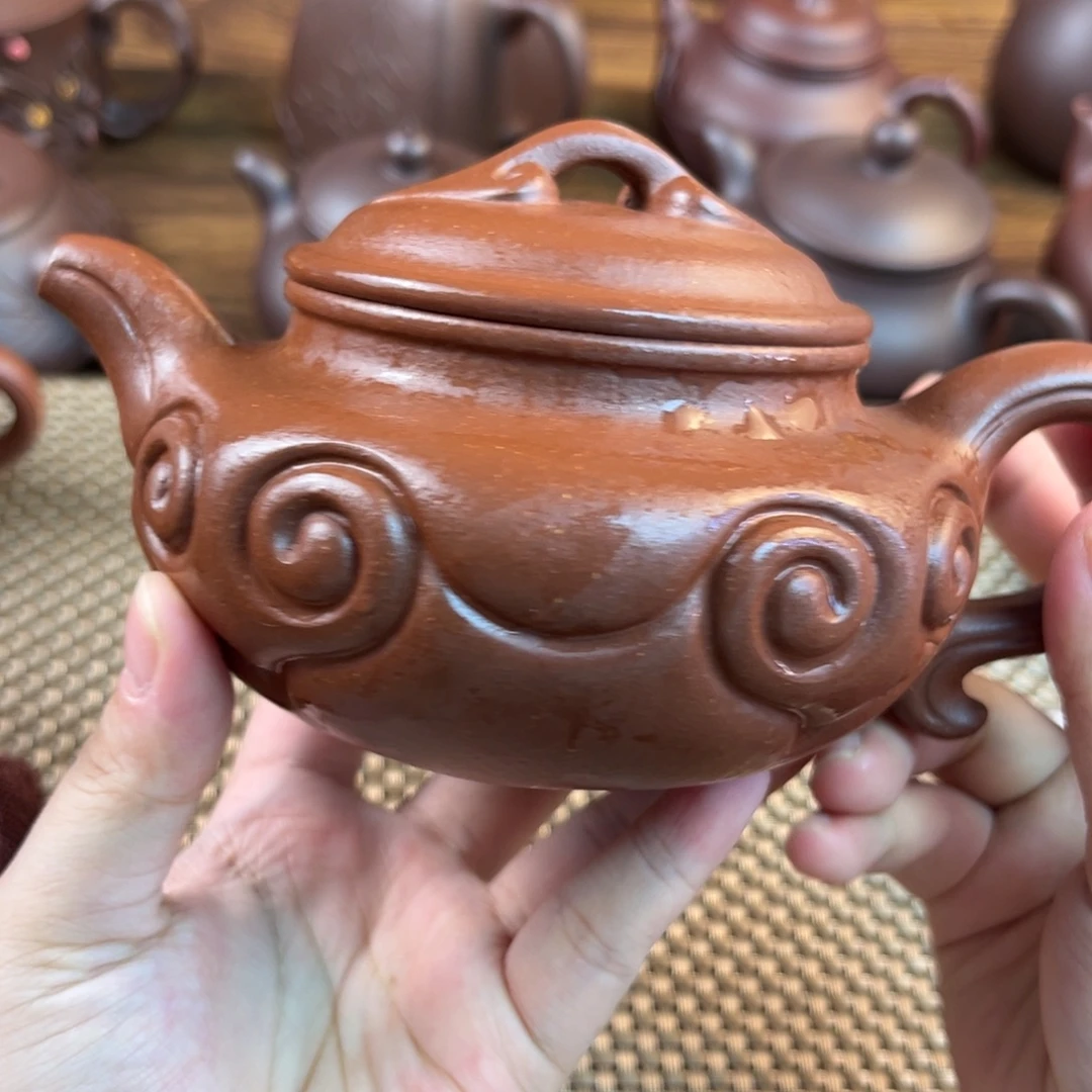 相***生茶壶紫砂手工制作工艺精湛