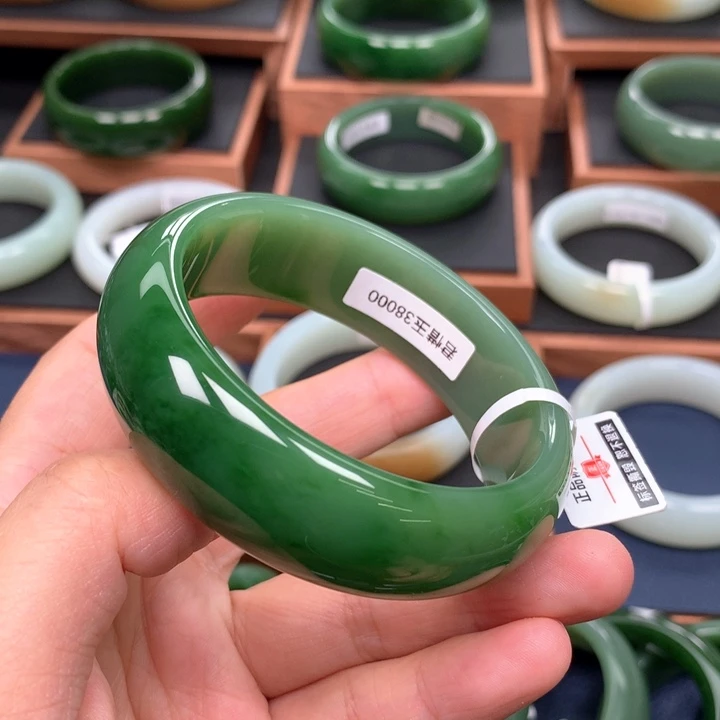和田玉（碧玉）手镯未镶嵌58