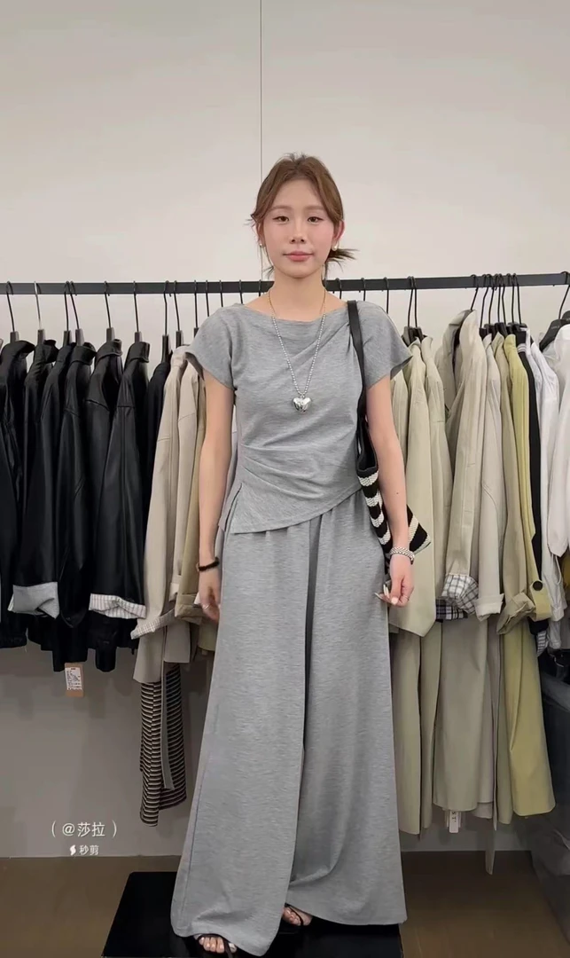 MAMIE【韩系穿搭】荡领不规则收腰短袖上衣+高腰阔腿休闲长裤套装