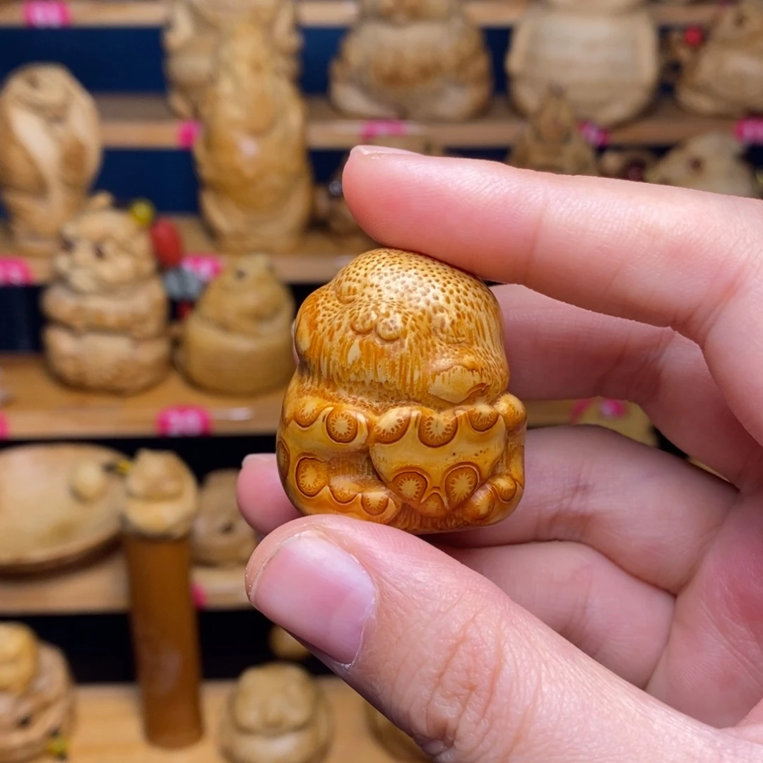 竹兔子竹雕手把件