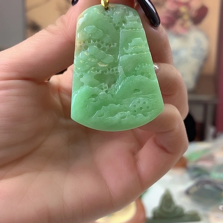 翡翠未镶嵌颈饰翡翠