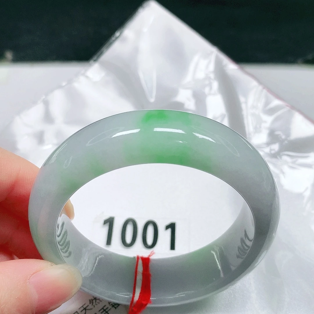 翡翠未镶嵌手镯42 号翡翠手镯