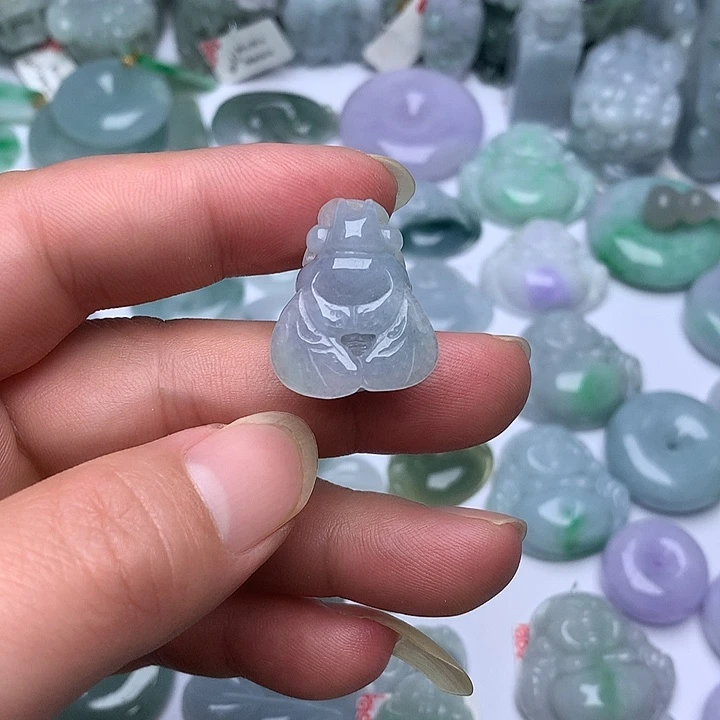 翡翠未镶嵌颈饰天然翡翠