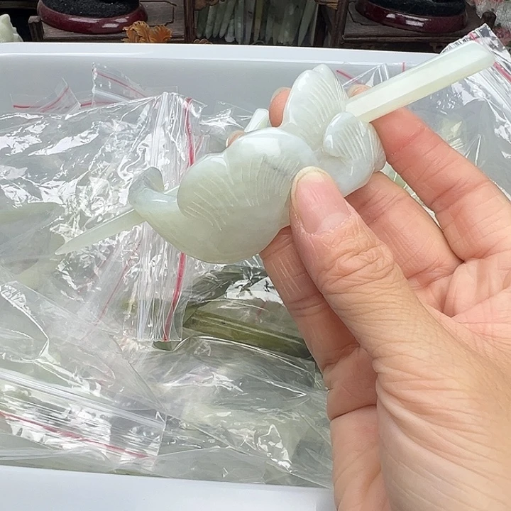 蛇纹石玉未镶嵌发簪