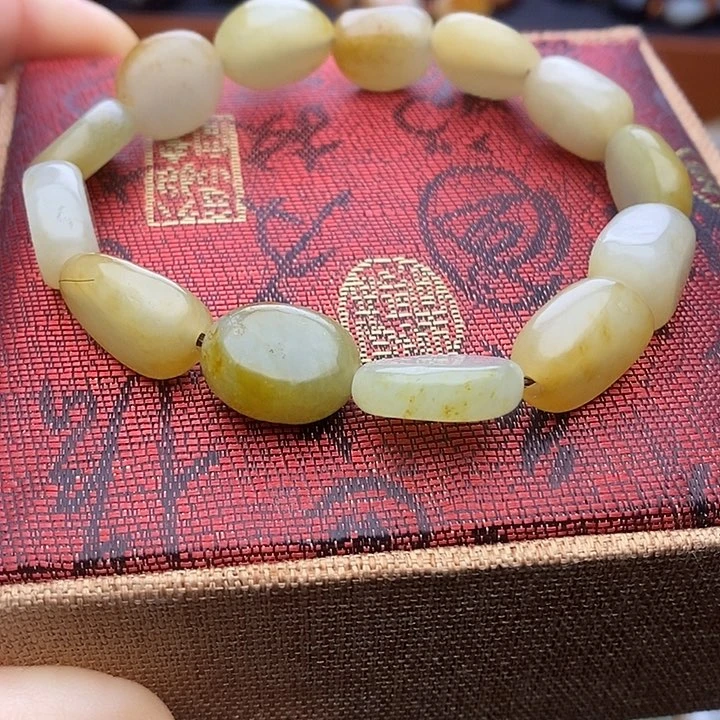 未镶嵌手链和田玉