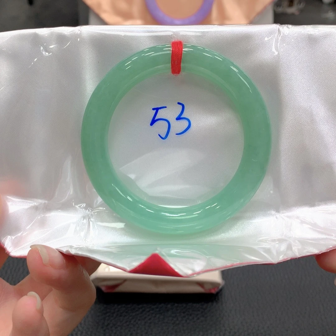 翡翠未镶嵌手镯21