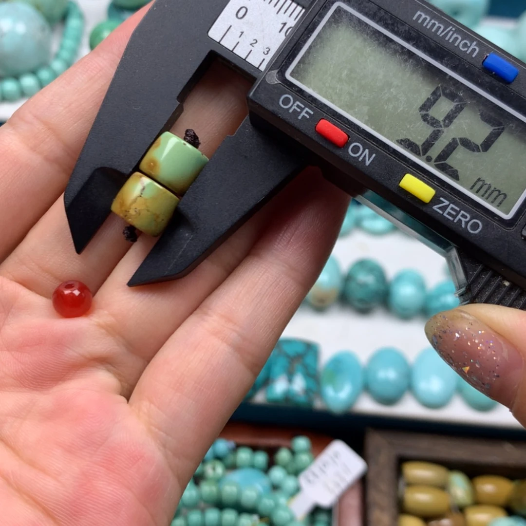 【闪购商品】南红玛瑙未镶嵌珠宝奇石