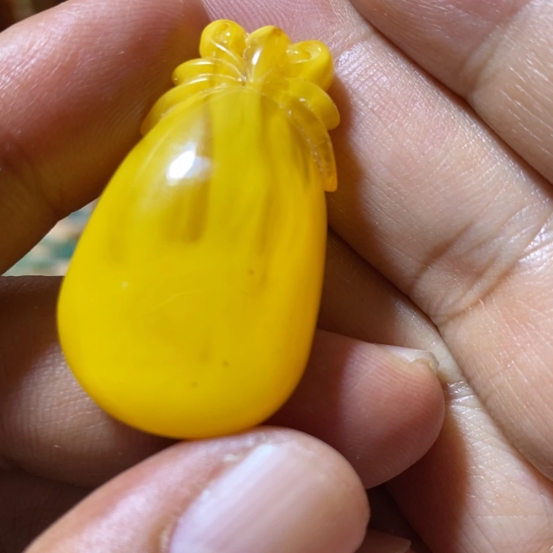 裸石蜜蜡未镶嵌配饰