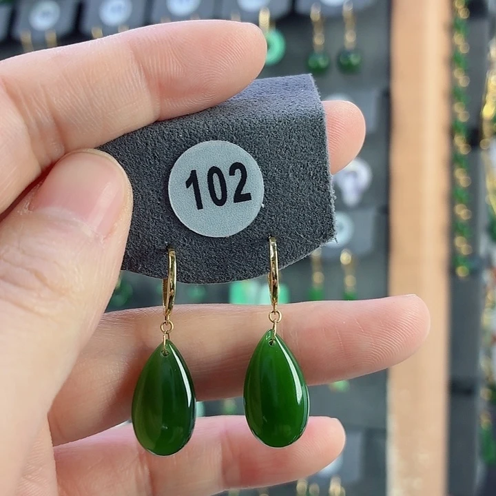 和田玉18K金镶嵌耳饰