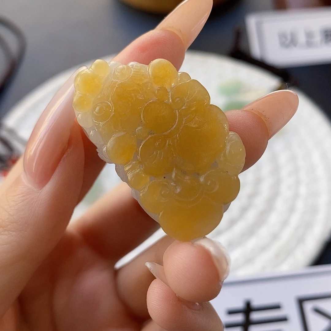 未镶嵌定制翡翠未镶嵌定制翡翠