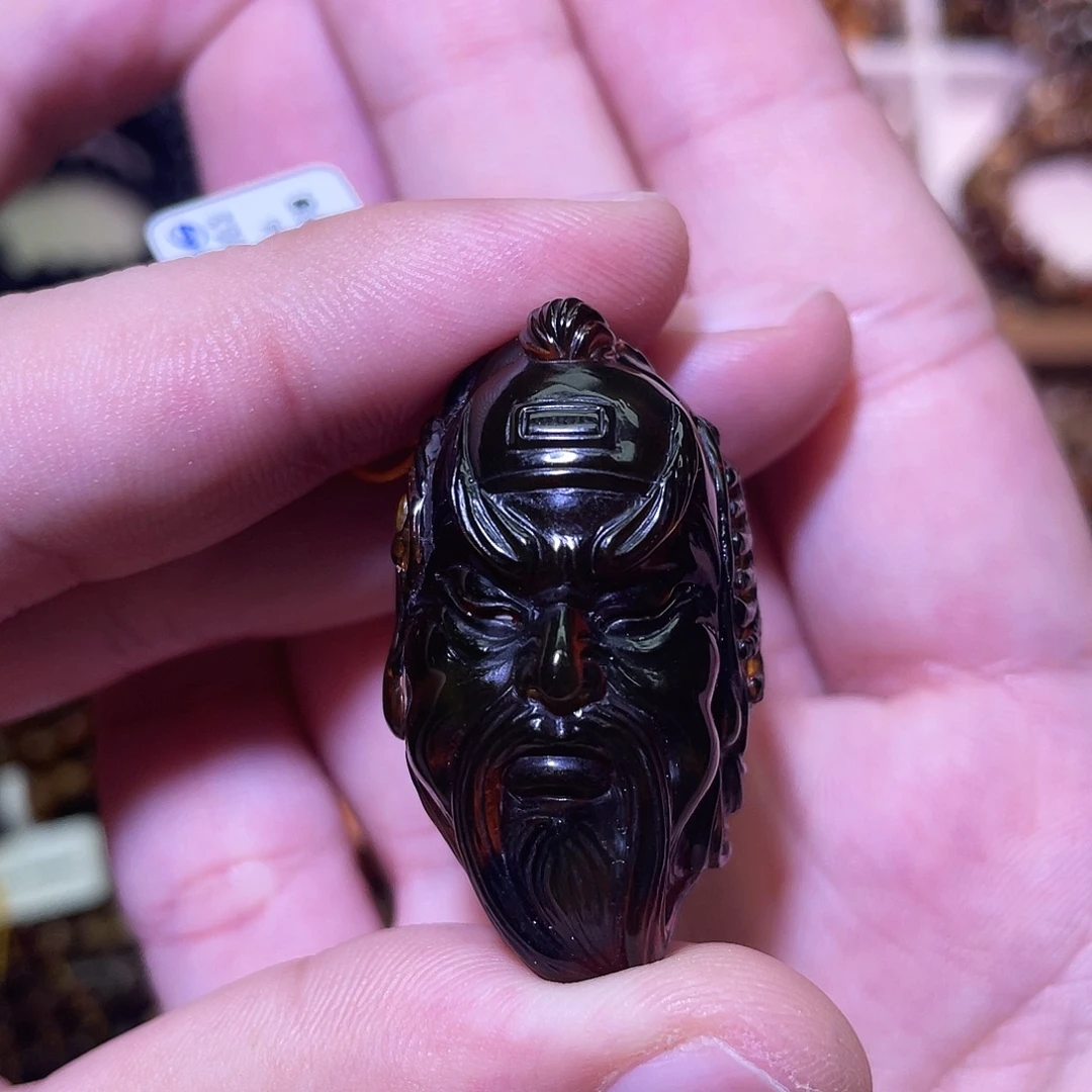 琥珀未镶嵌裸石抚顺琥珀雕刻件