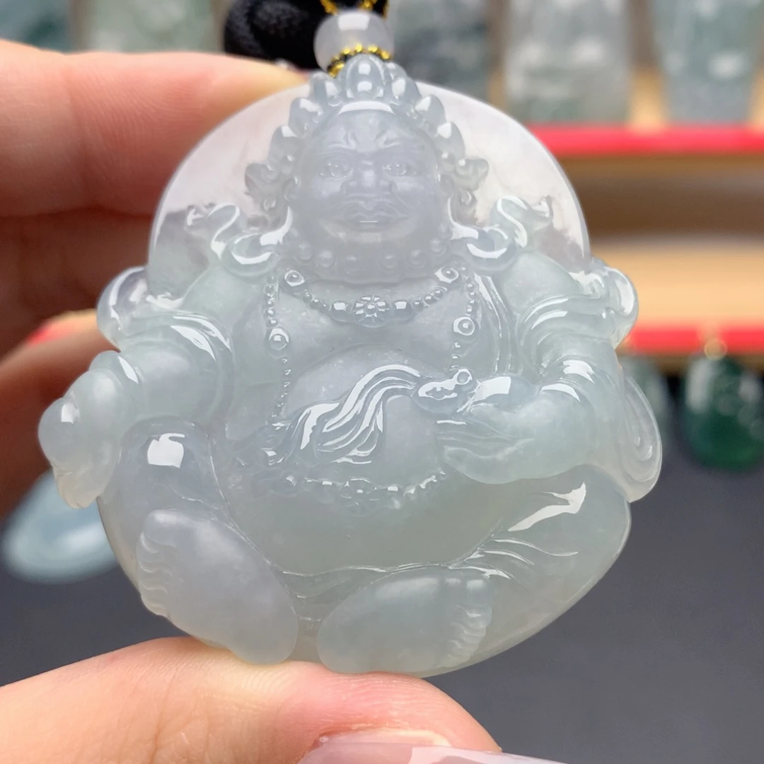 翡翠未镶嵌颈饰黄财神