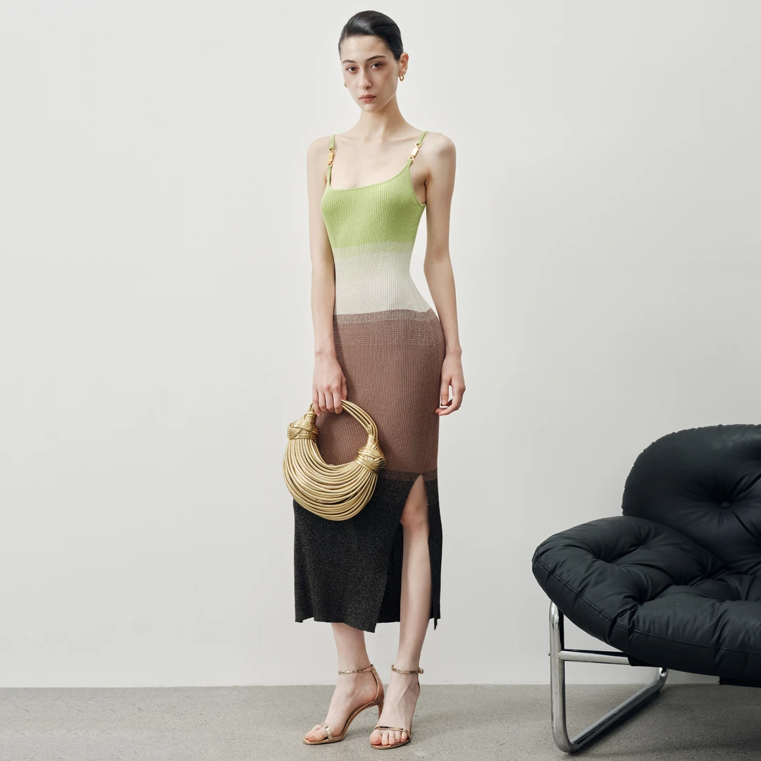 Z老板 高弹紧致 吊带连衣裙女夏季高级气质修身渐变开叉针织长裙