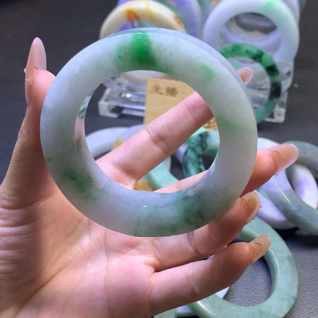 未镶嵌翡翠定制翡翠娇***喵