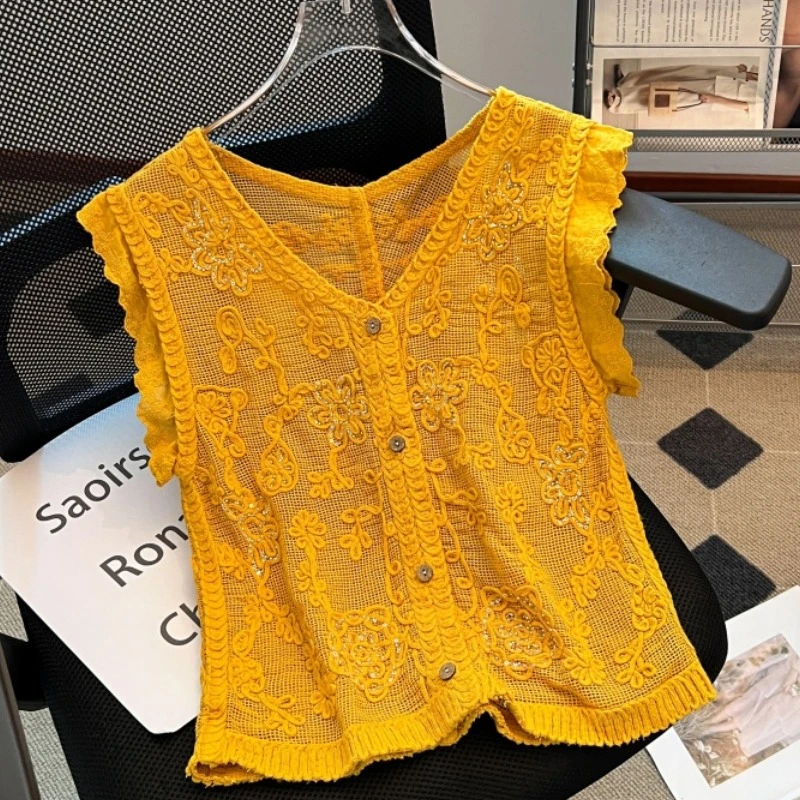 法式V领镂空蕾丝拼接无袖背心衬衫女夏新款大码胖mm小衫气质上衣