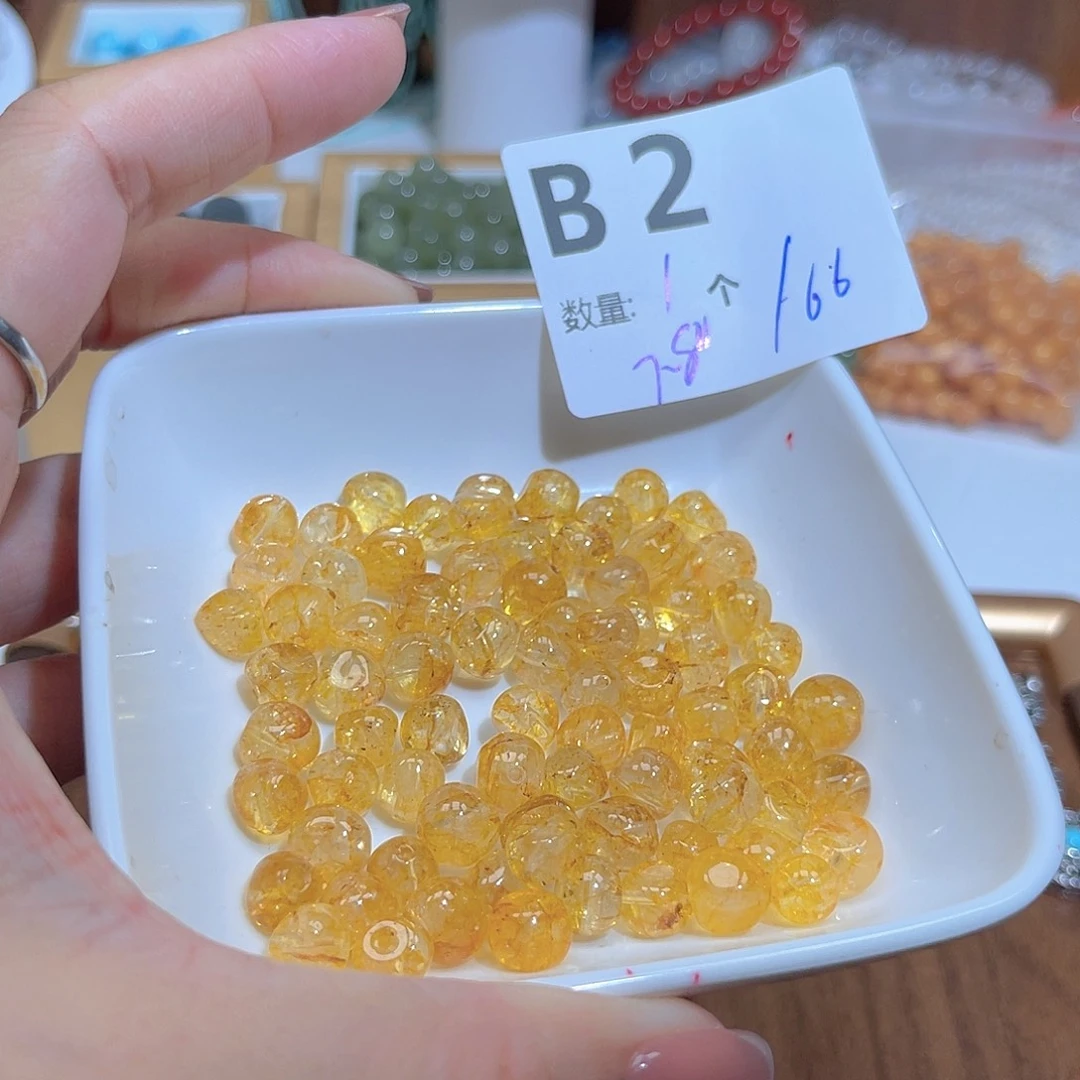 裸石托帕石B2。