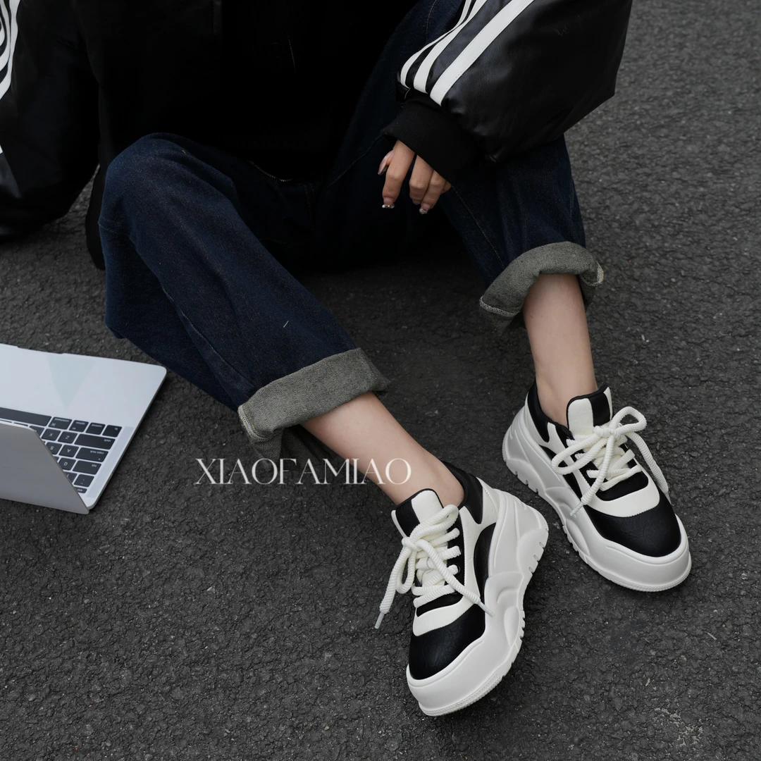小发喵时尚简约春秋拼色厚底百搭休闲板鞋
