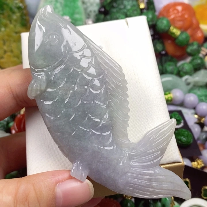 用***9翡翠未镶嵌吊坠(赠链)