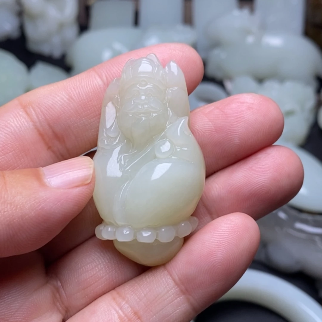 【闪购商品】颈饰未镶嵌和田玉孤*！