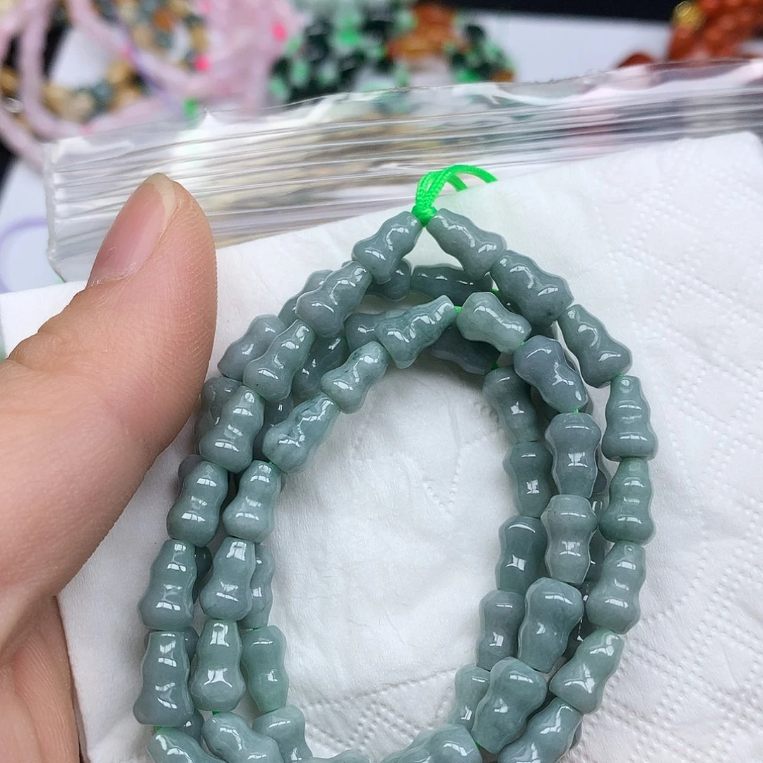 翡翠未镶嵌手链翡翠