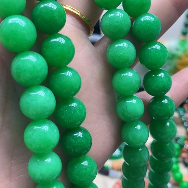 翡翠颈饰未镶嵌吊坠