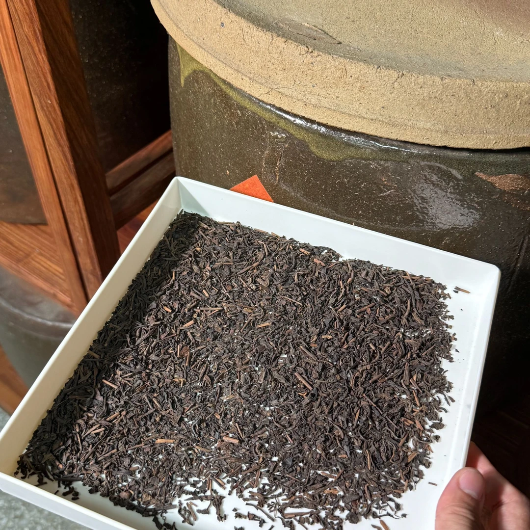 （100克）浮力产品 陈年老六堡茶 6070#茯砖料