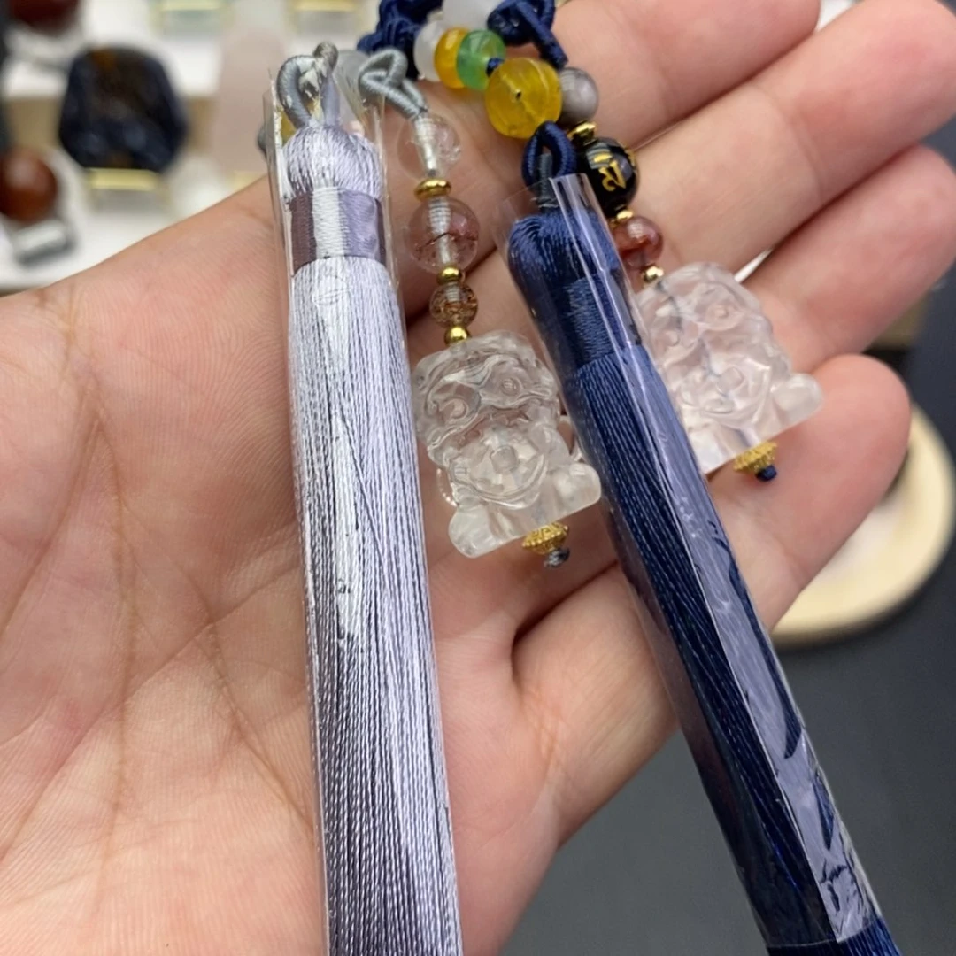 未镶嵌颈饰水晶包挂随机发一个