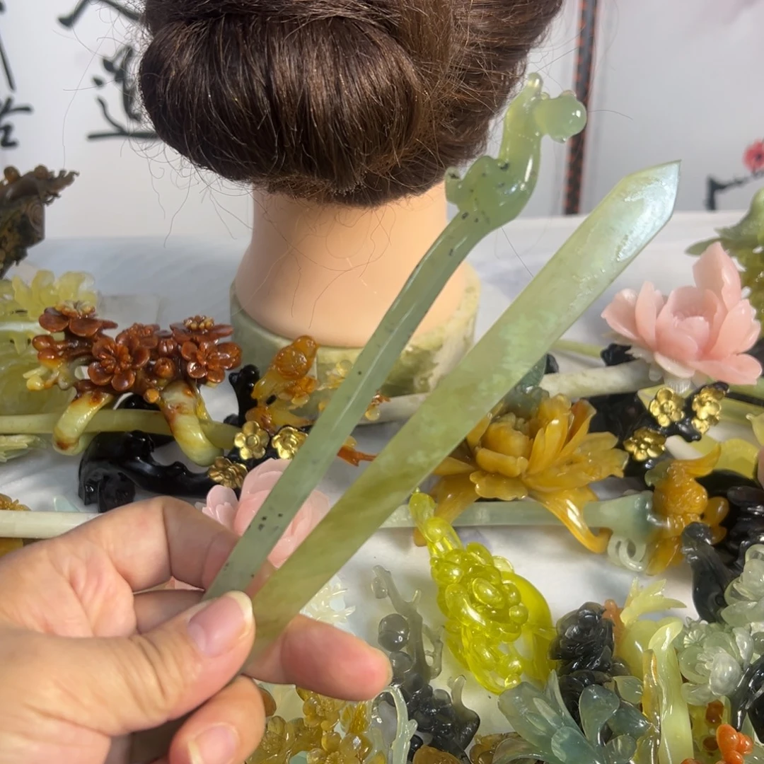 蛇纹石玉未镶嵌发饰