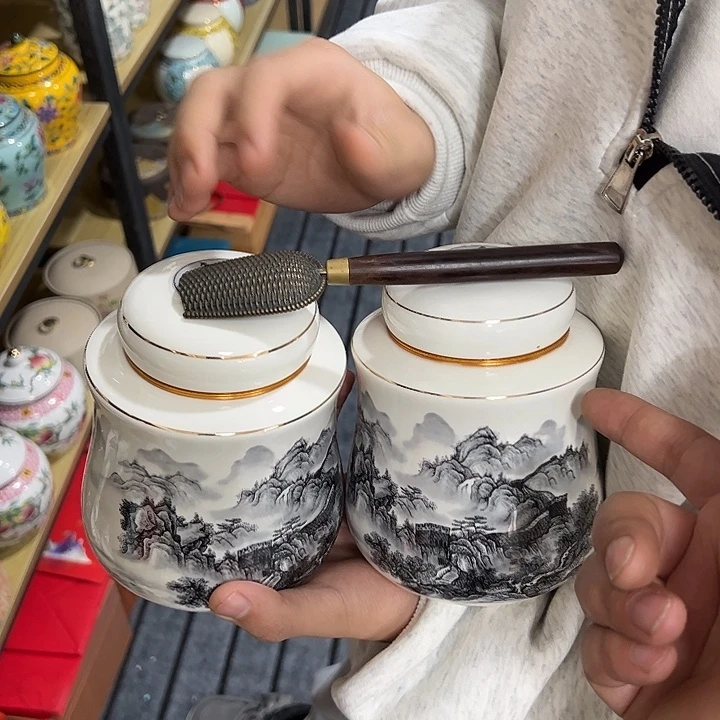茶叶罐陶瓷家用储物罐瑕疵品介意勿拍