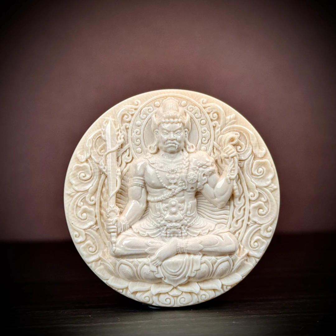 H10-68天然猛犸牙 不动明王雕刻牌 55*13.3mm支持复检