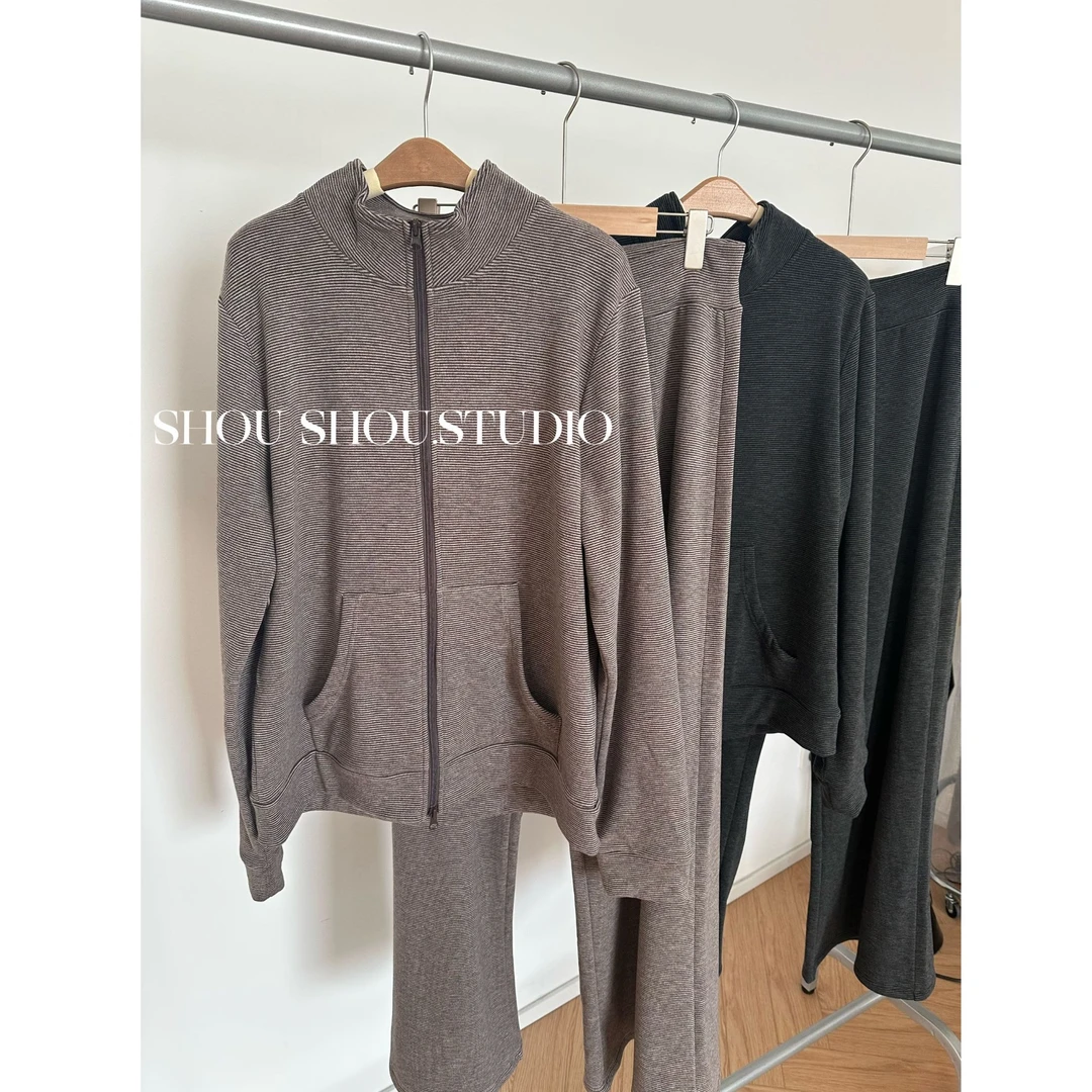 【瘦瘦】大码立领拉链撞色条纹上衣+高腰垂感裤休闲套装S02120