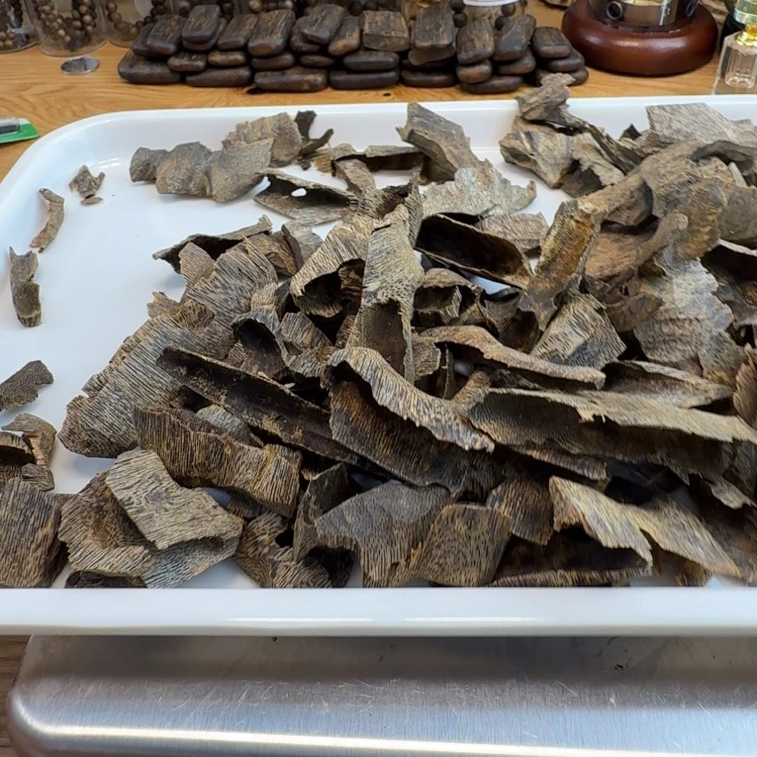 ****a香料绿棋陆河西面刮块料100克送炉