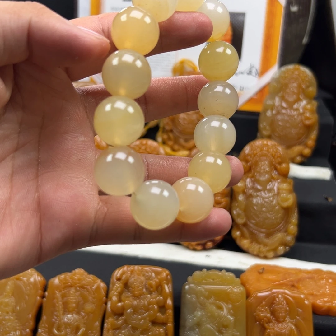 石英质玉（黄龙玉）未镶嵌多样性发货，发其一