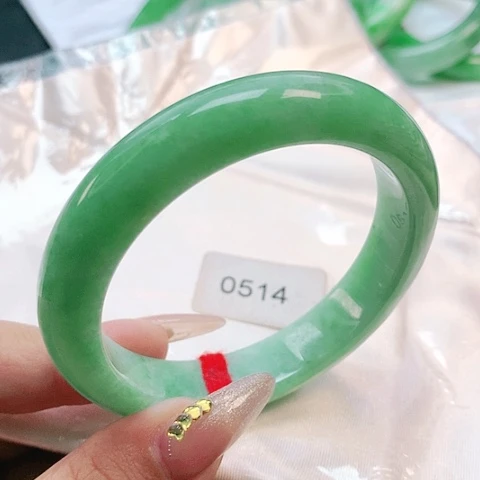 未镶嵌手镯翡翠0514