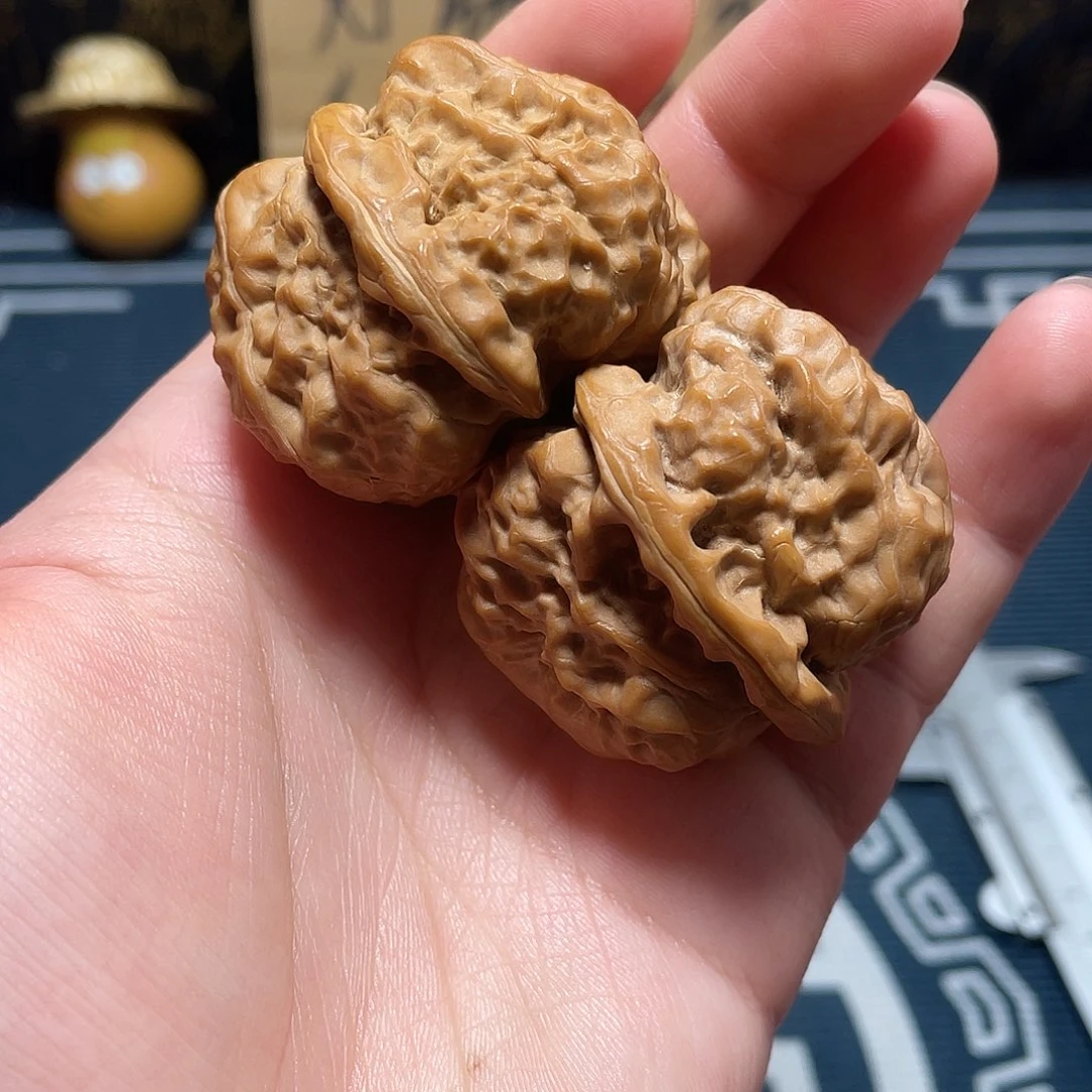 髙***.文玩核桃把件蛤蟆