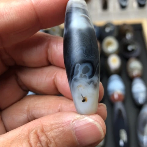 玛瑙/玉髓未镶嵌吊坠(不含链)