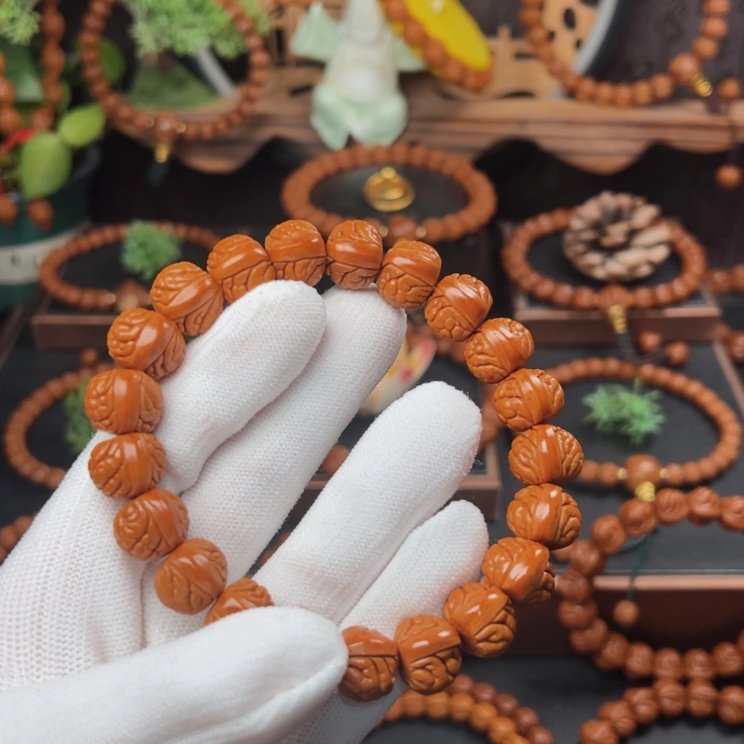 吊坠桃核1.4红皮荔枝手串