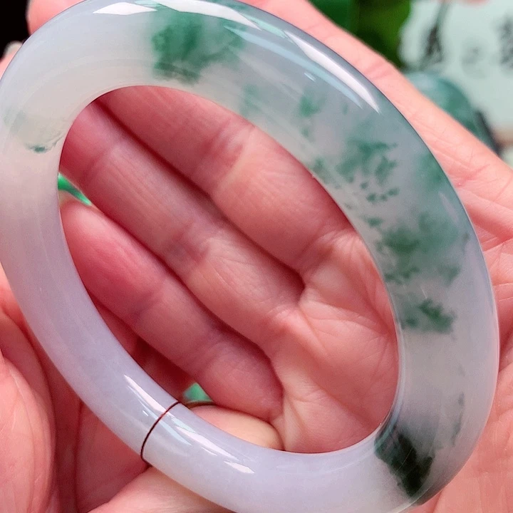 翡翠未镶嵌手镯天然翡翠手镯