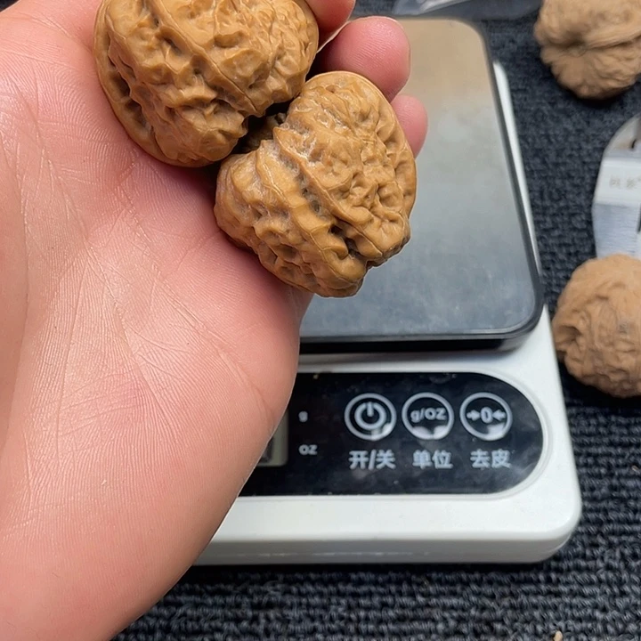 问***寒吊坠文玩核桃蛤蟆