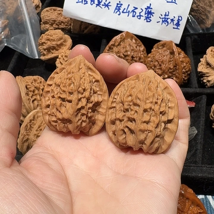 把件文玩核桃36望瓶梅