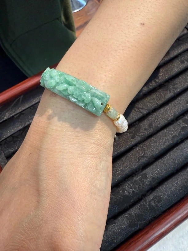 合金手镯 新款手镯 妈妈的礼物