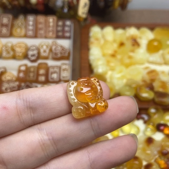 吊坠橄榄核大象特价