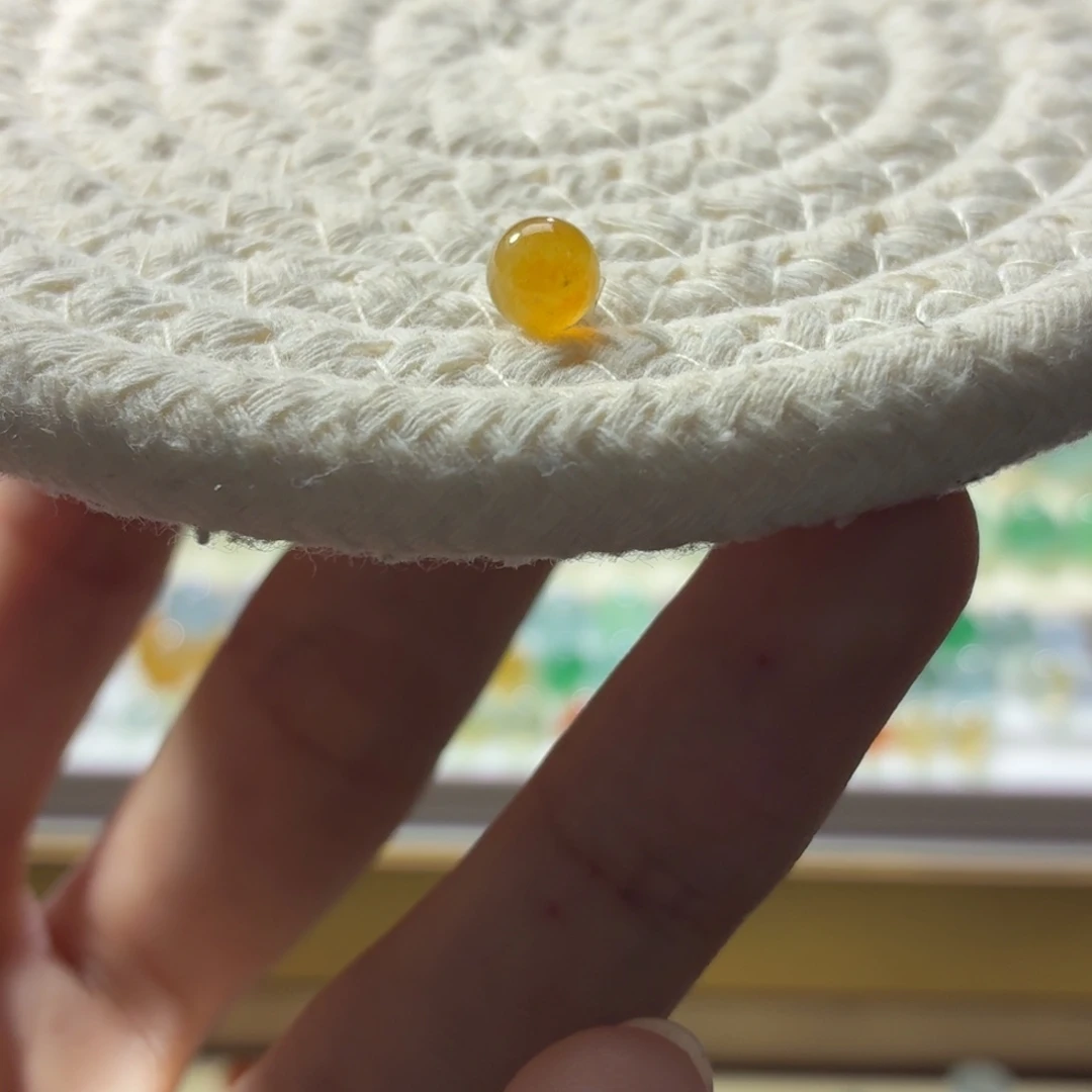 定制翡翠未镶嵌卡6明黄