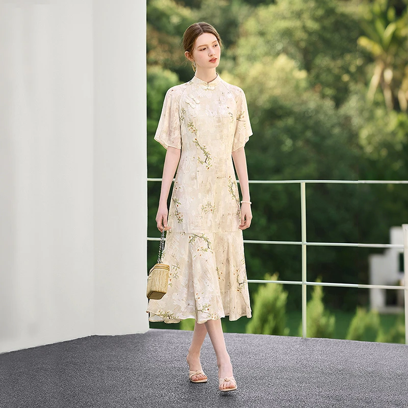 她池2025夏季新款女装立领盘扣A字五分袖新中式连衣裙T52Z1566L