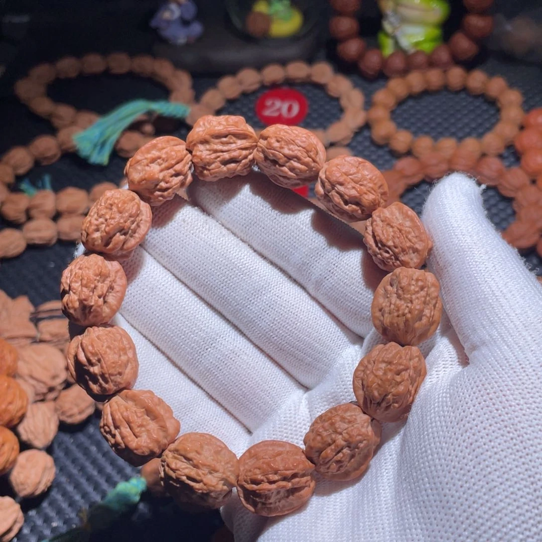 搞***锤文玩核桃手串嵩山蛤蟆头